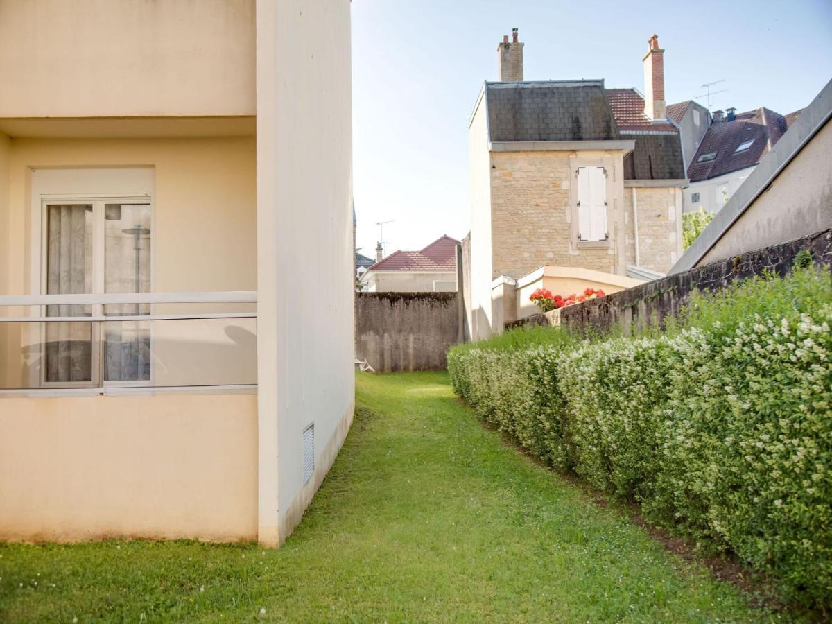 Attractive In Chaumont With A Balcony