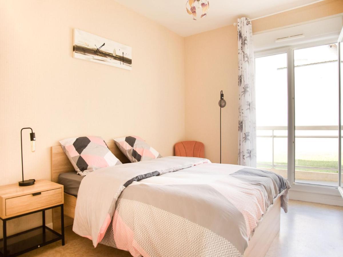 Attractive In Chaumont With A Balcony